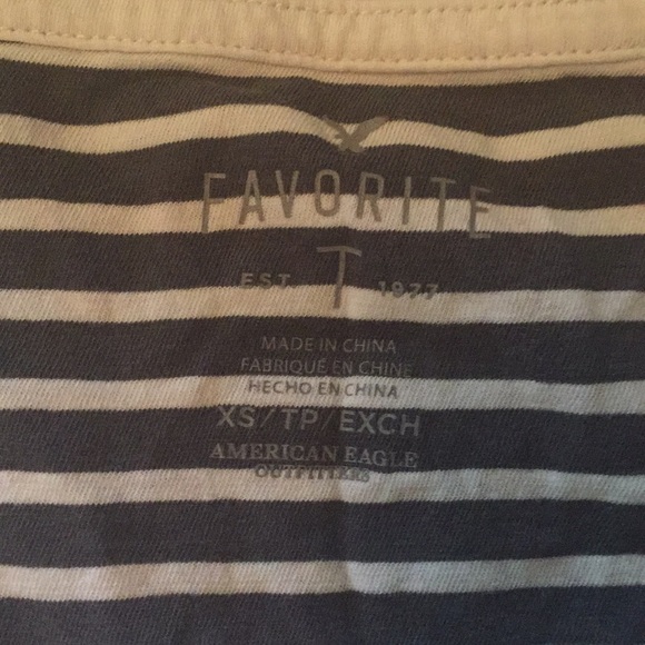 American eagle favorite T - Picture 2 of 3